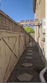 657 Thompson Road S BSMT