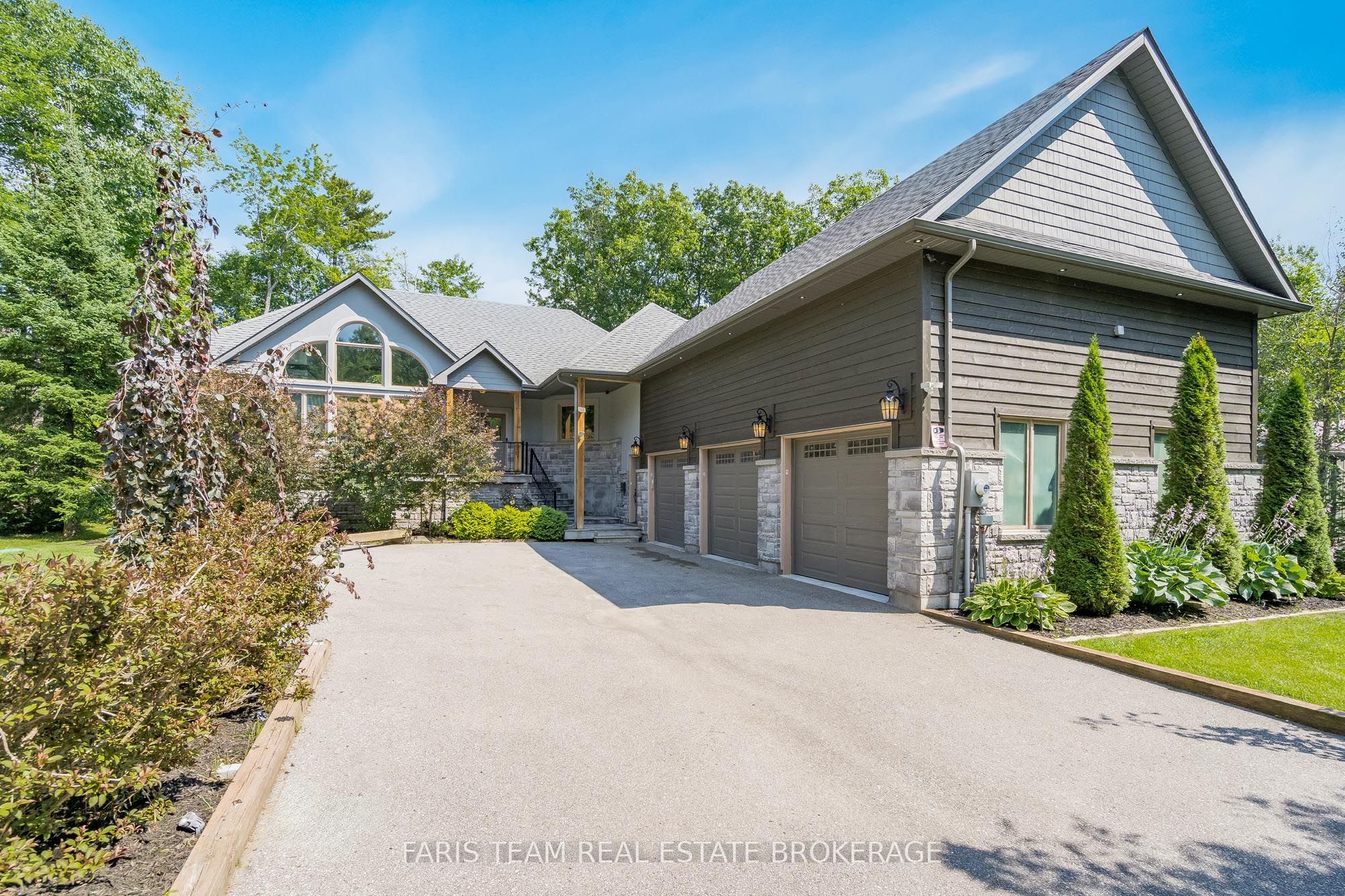 7 Duquette Court