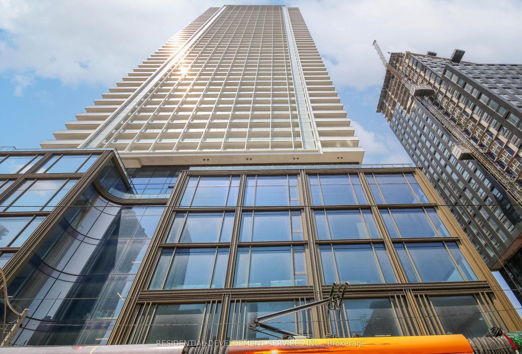 Photo of 88 Queen Street #2708, Toronto, ON M5C 0B6 (MLS # C13083840)