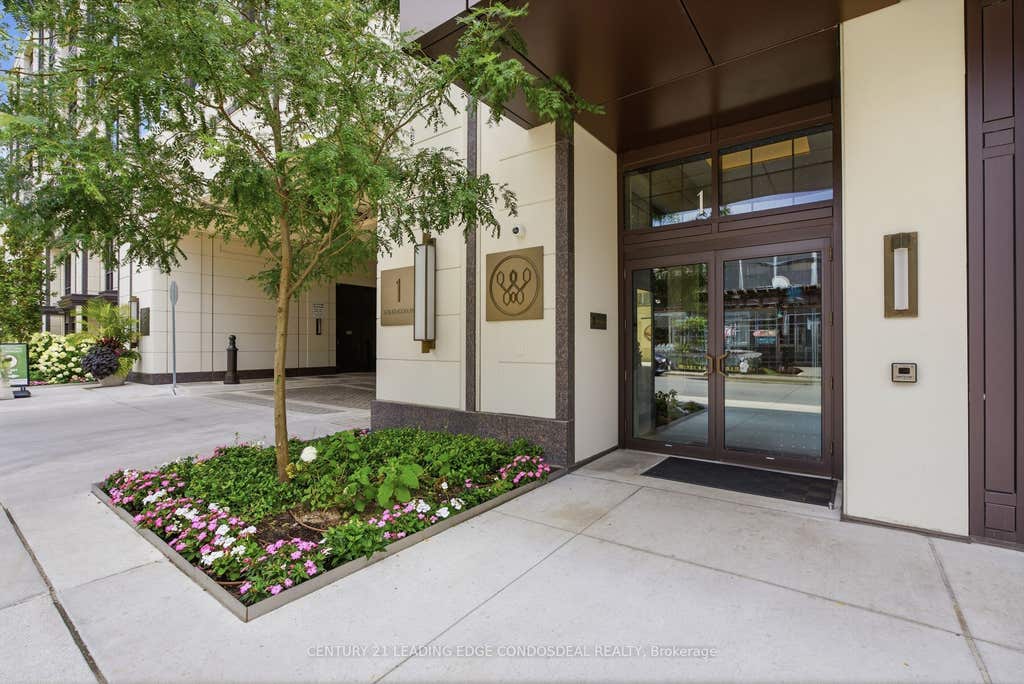 Photo of 1 Strathgowan Avenue #503, Toronto, ON M4N 0B3 (MLS # C13680348)