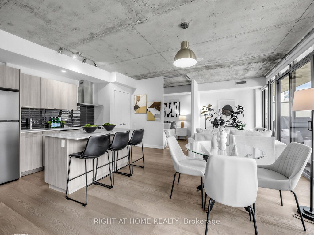 Photo of 650 King Street West Street W #708, Toronto, ON M5V 1M5 (MLS # C13823774)