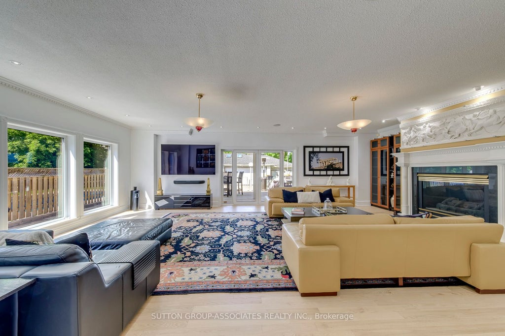 Photo of 18 Martin Grove Road, Toronto, ON M9B 4J9 (MLS # W13460792)
