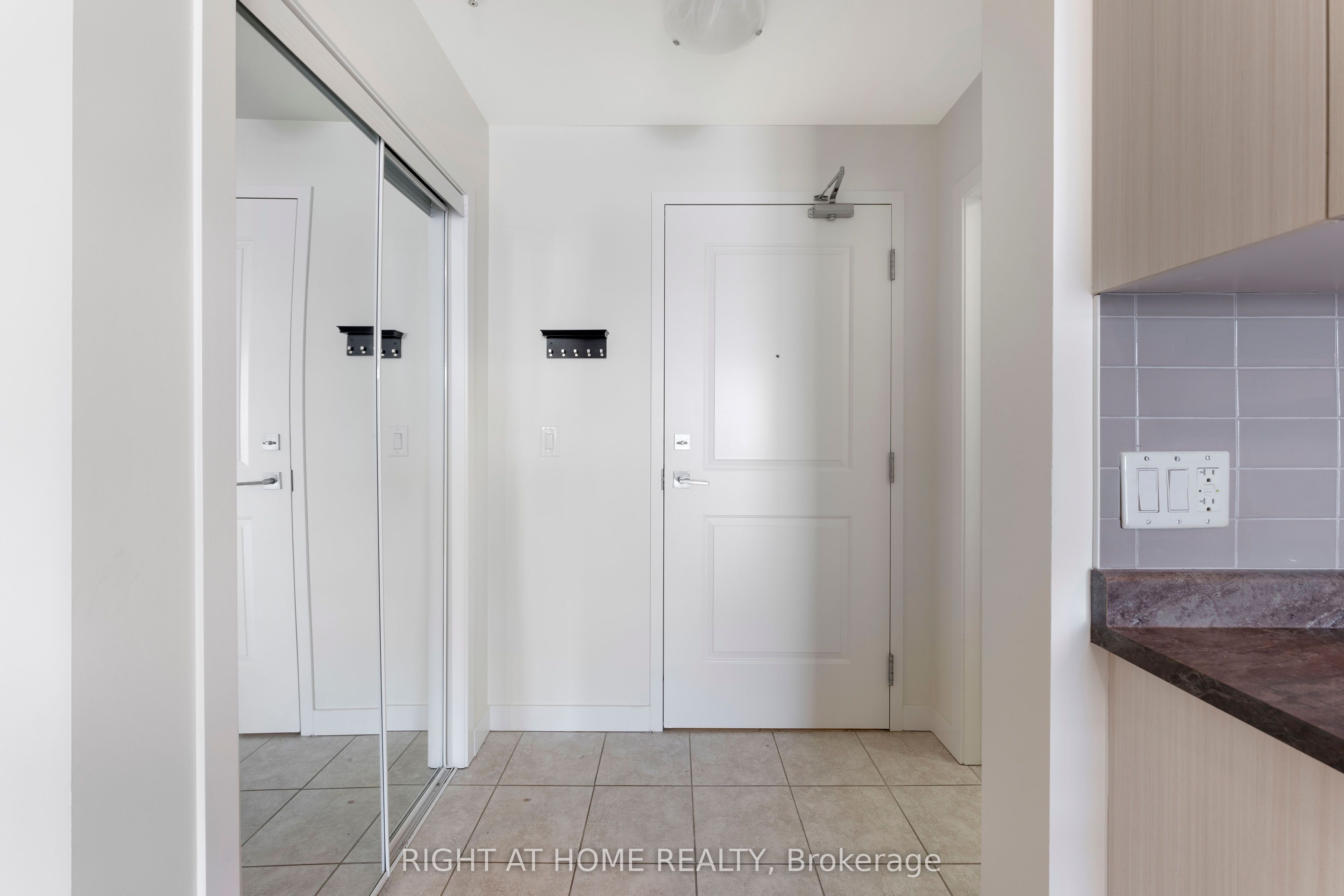 2486 Old Bronte Road 418