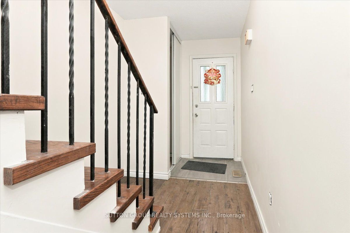 4118 Teakwood Drive