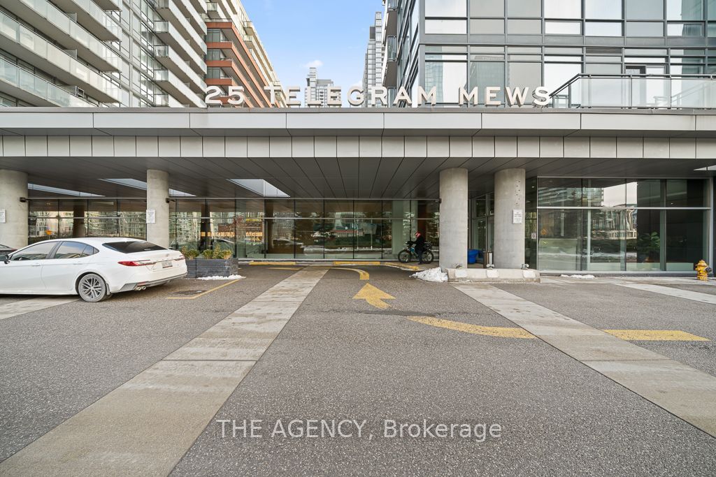 Photo of 25 Telegram Mews #805, Toronto, ON M5V 3Z1 (MLS # C12795500)
