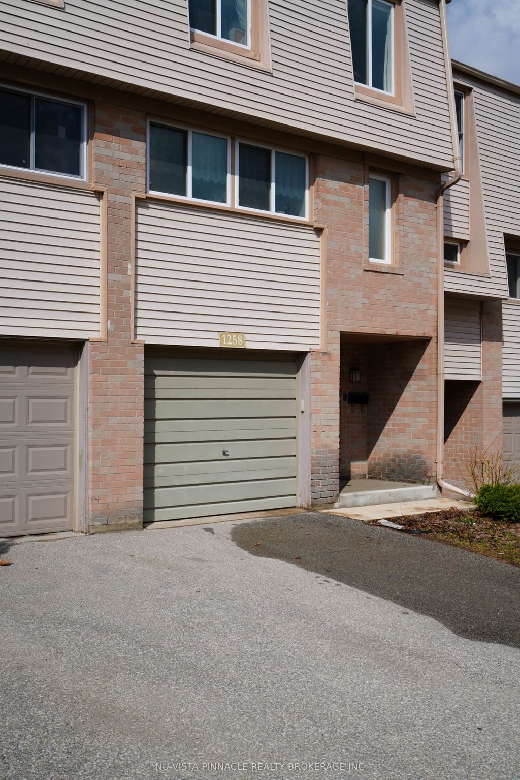 Photo of 1258 Limberlost Road #35, London North, ON N6G 3A5 (MLS # X12982964)