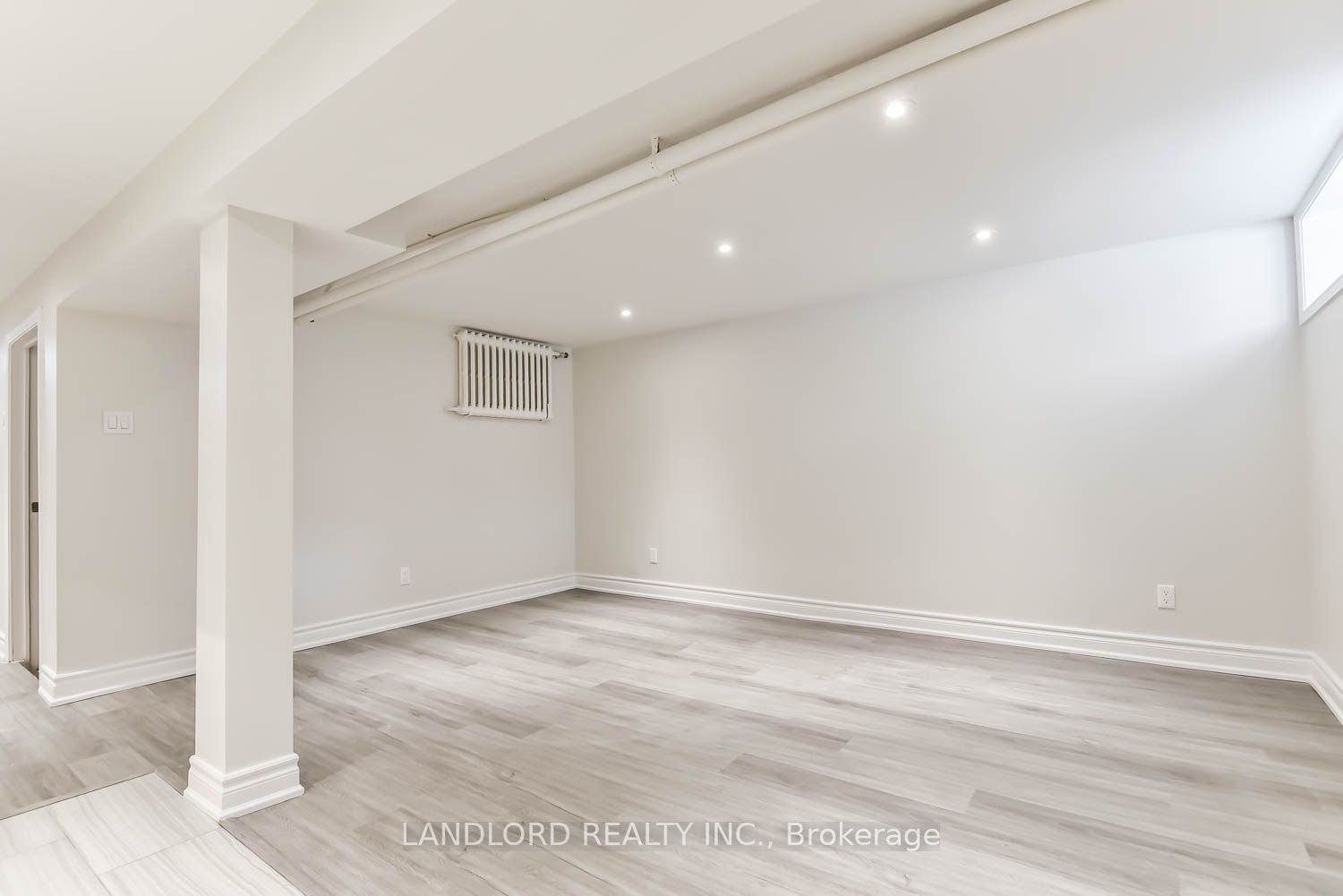 360 Roxton Road BSMT