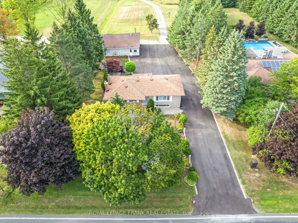 Photo of 1440 Pebblestone Road, Clarington, ON L1E 2K5 (MLS # E12860368)