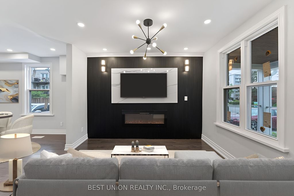 Photo of 15 Burlington Street, Toronto, ON M8V 2L1 (MLS # W12472135)