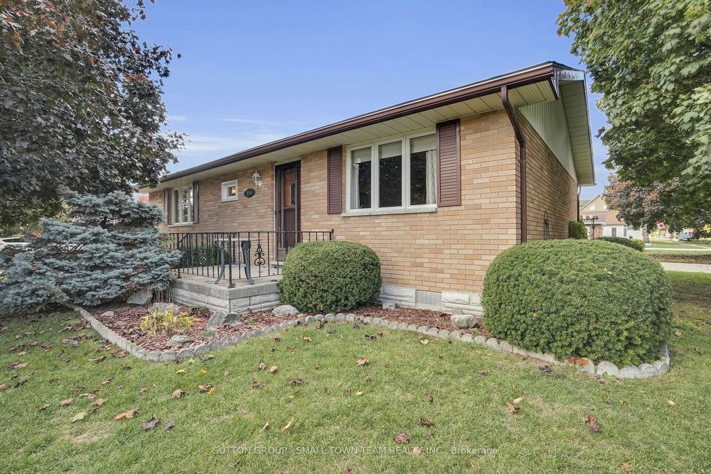 Photo of 110 John Street W, South Huron, ON N0M 1S2 (MLS # X12473364)