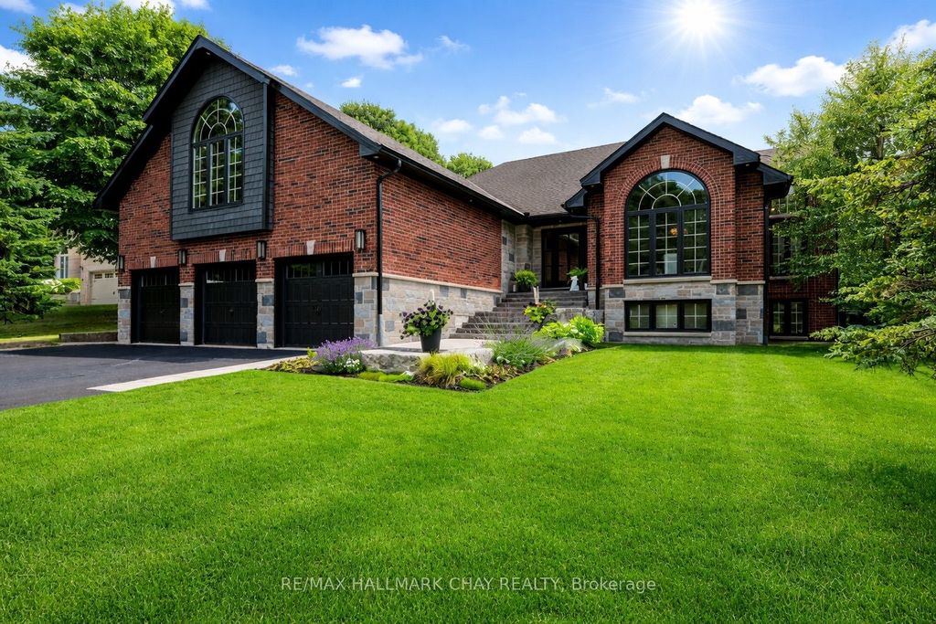 Photo of 32 Forest Hill Drive, Springwater, ON L0L 1X0 (MLS # S13156772)