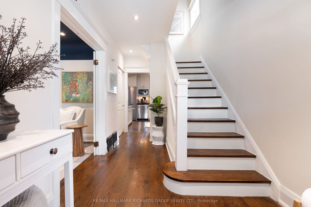 Photo of 152 Hammersmith Avenue, Toronto, ON M4E 2W8 (MLS # E12915498)