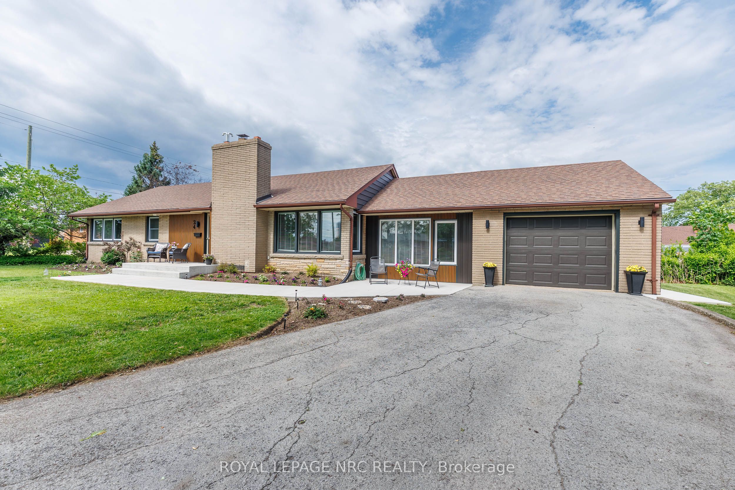 24 Munro Street