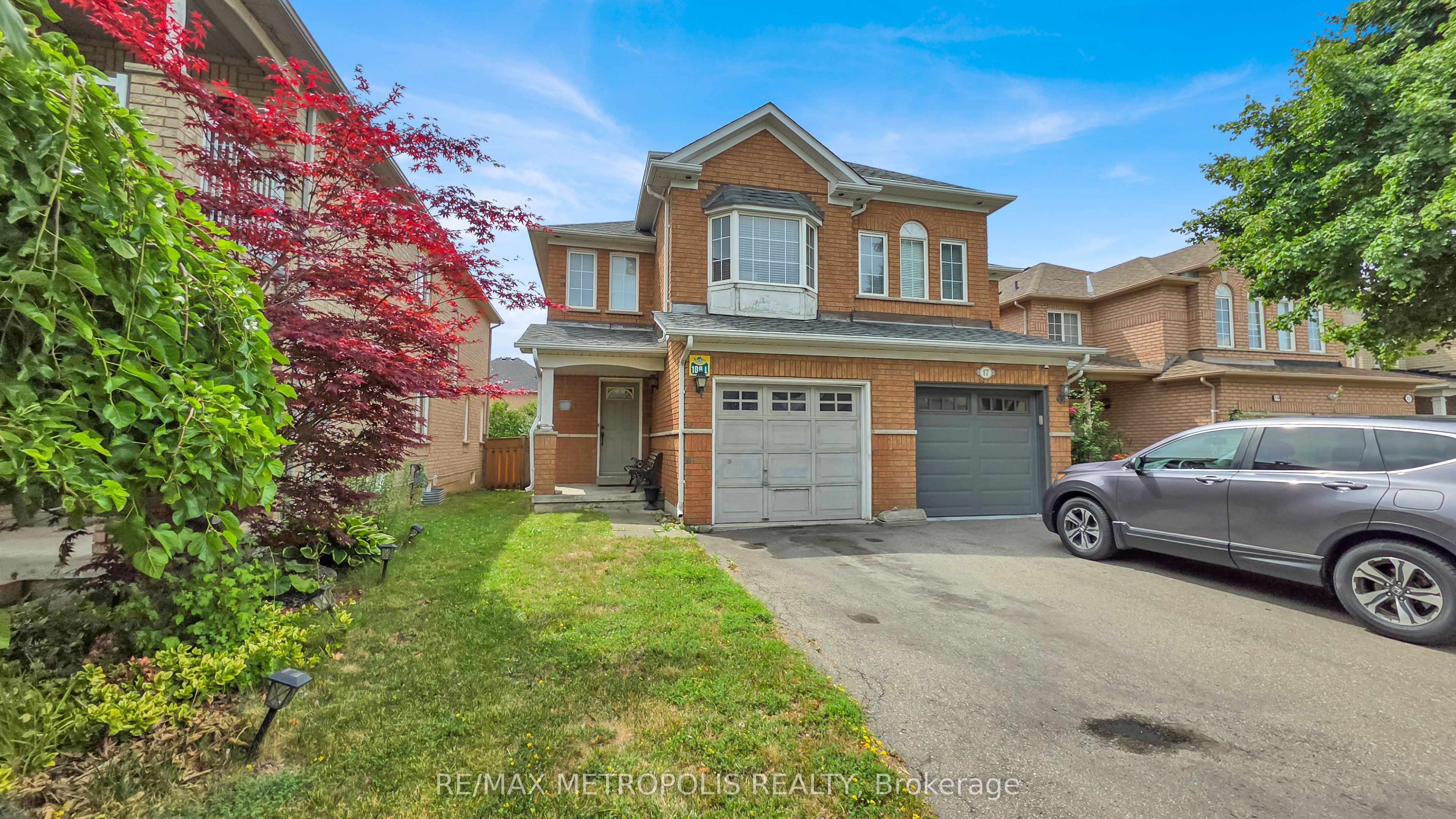 15 Royal Appian Crescent