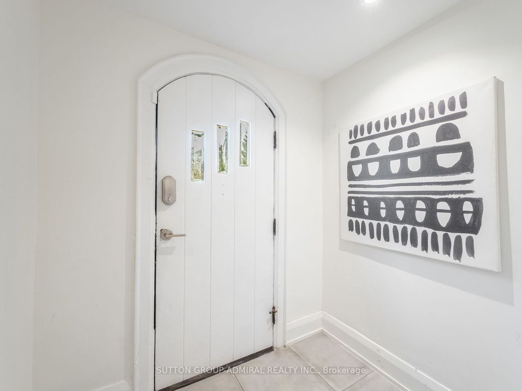 Photo of 7 Glenarden Road, Toronto, ON M6C 3J8 (MLS # C13109810)