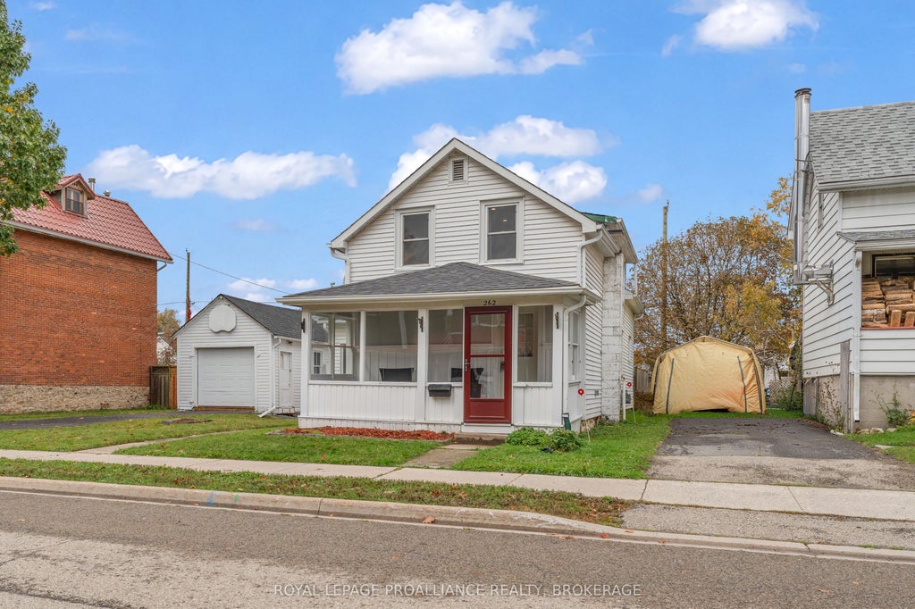Photo of 262 Brock Street, Gananoque, ON K7G 1K4 (MLS # X14081476)