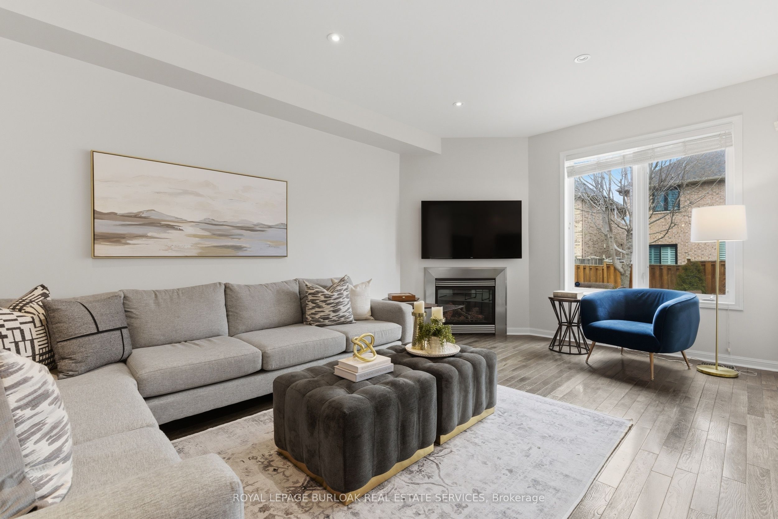 2267 Whistling Springs Crescent