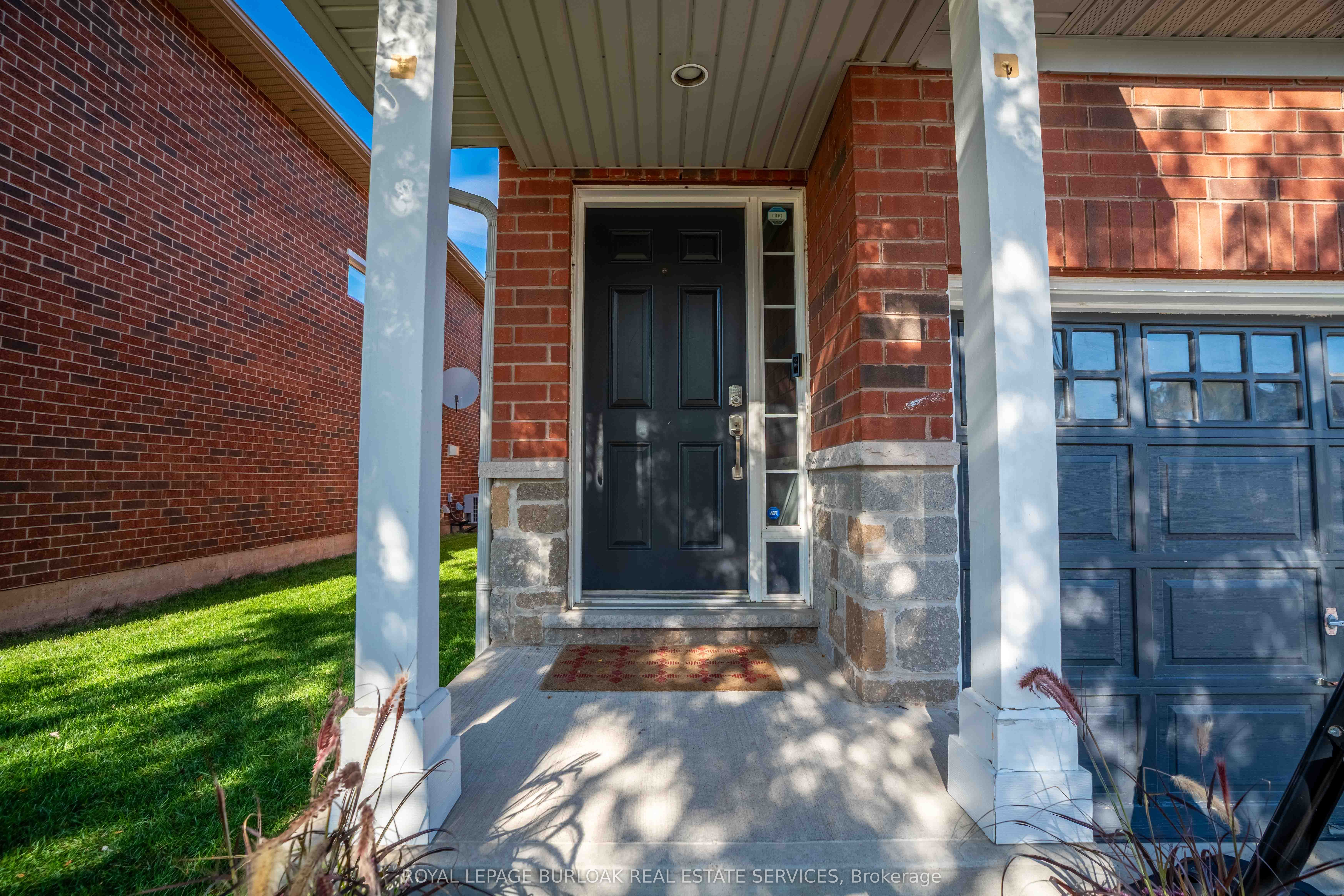 2267 Whistling Springs Crescent