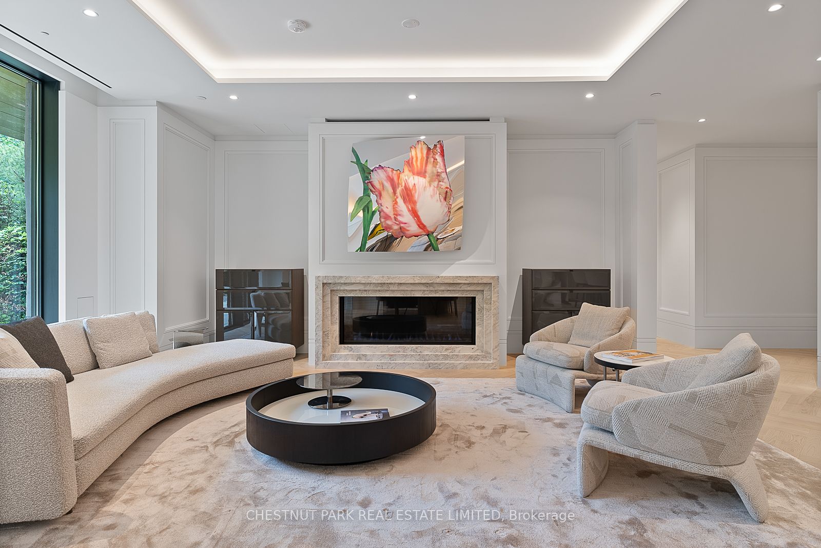 7 Dale Avenue 102