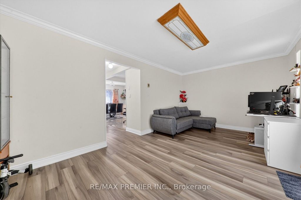 Photo of 85 Driftwood Avenue #48, Toronto, ON M3N 2M7 (MLS # W13167408)