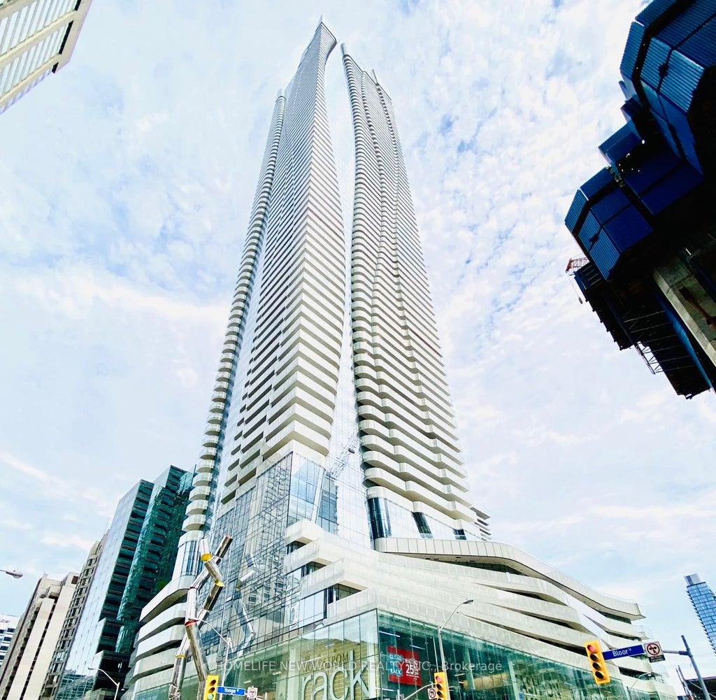 Photo of 1 Bloor Street E #5004, Toronto, ON M4W 0A8 (MLS # C13789292)