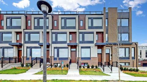 Photo of 27 William Duncan Road, Toronto, ON M3K 0C7 (MLS # W12520058)