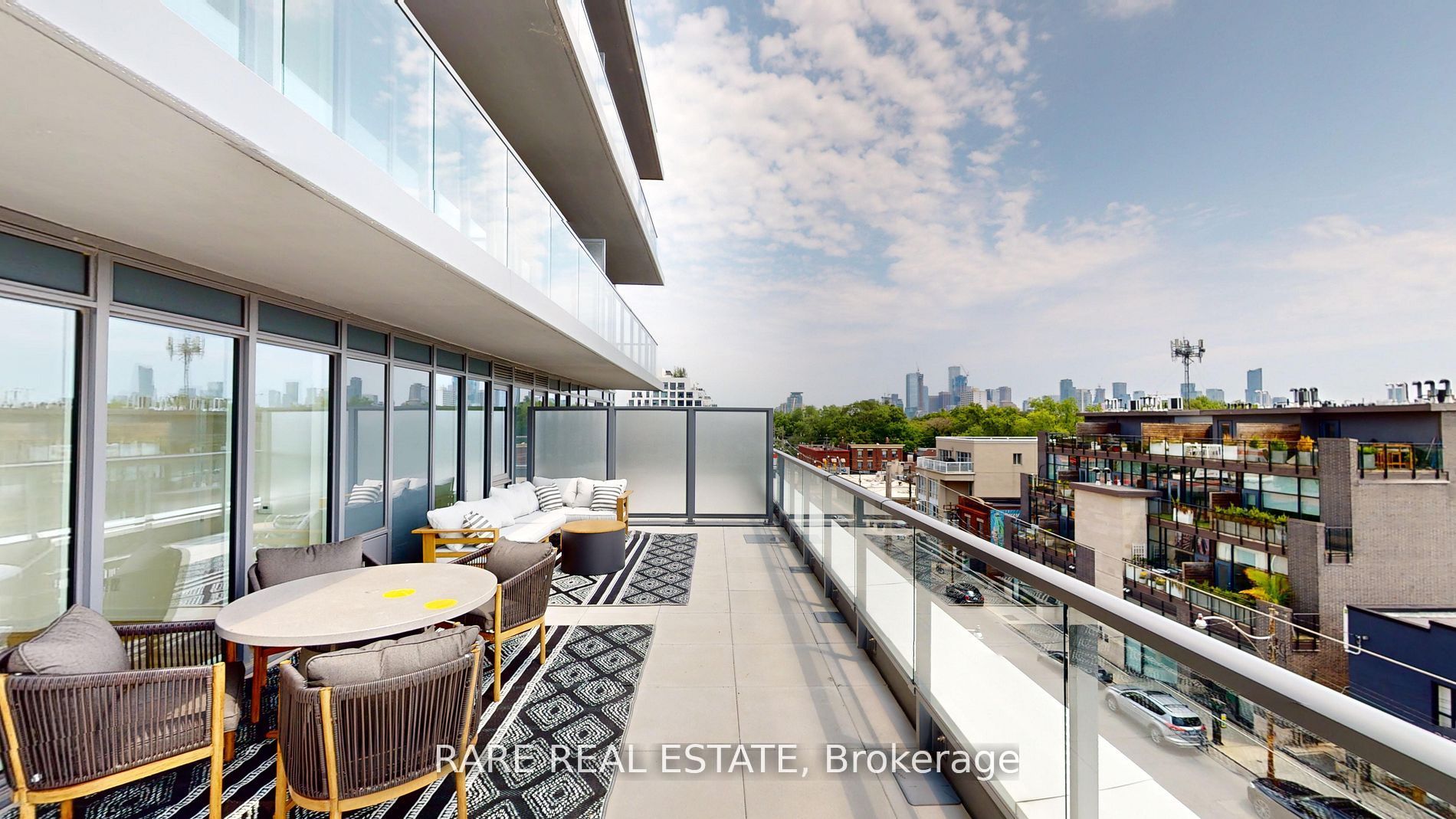 500 Dupont Street 417