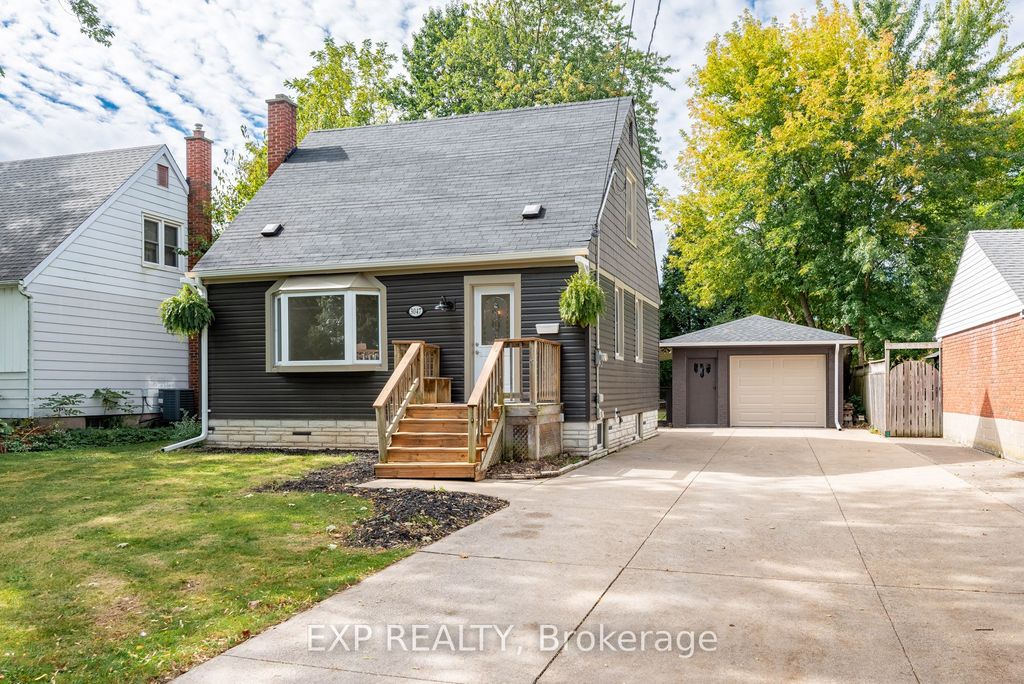 Photo of 3047 Saint Patrick Avenue, Niagara Falls, ON L2J 2M7 (MLS # X12857984)