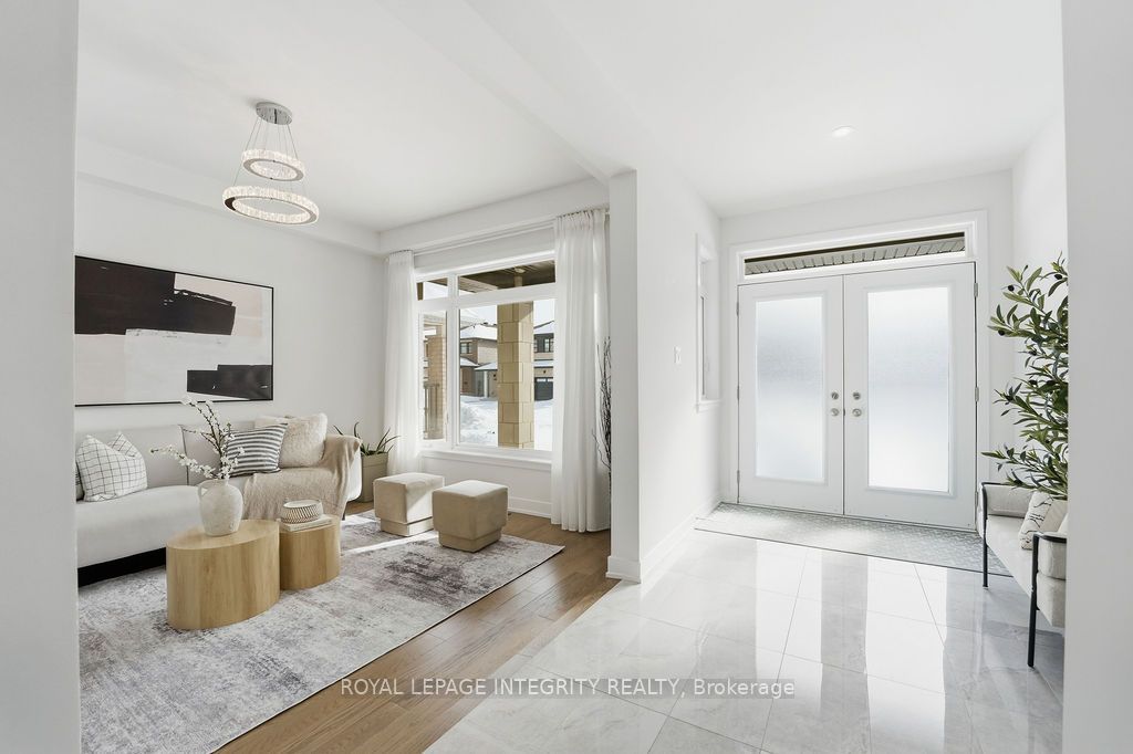 Photo of 207 Osterley Way, Stittsville - Munster - Richmond, ON K2S 2N6 (MLS # X12761462)