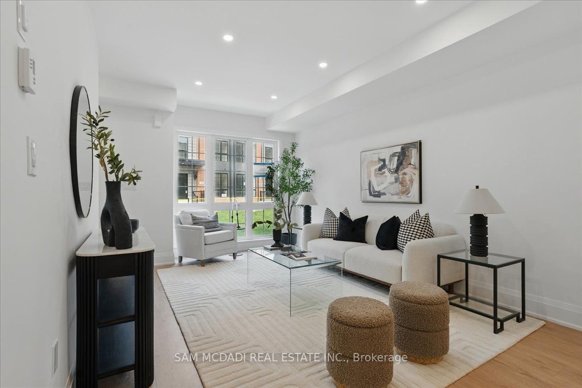 33 Burleigh Mews