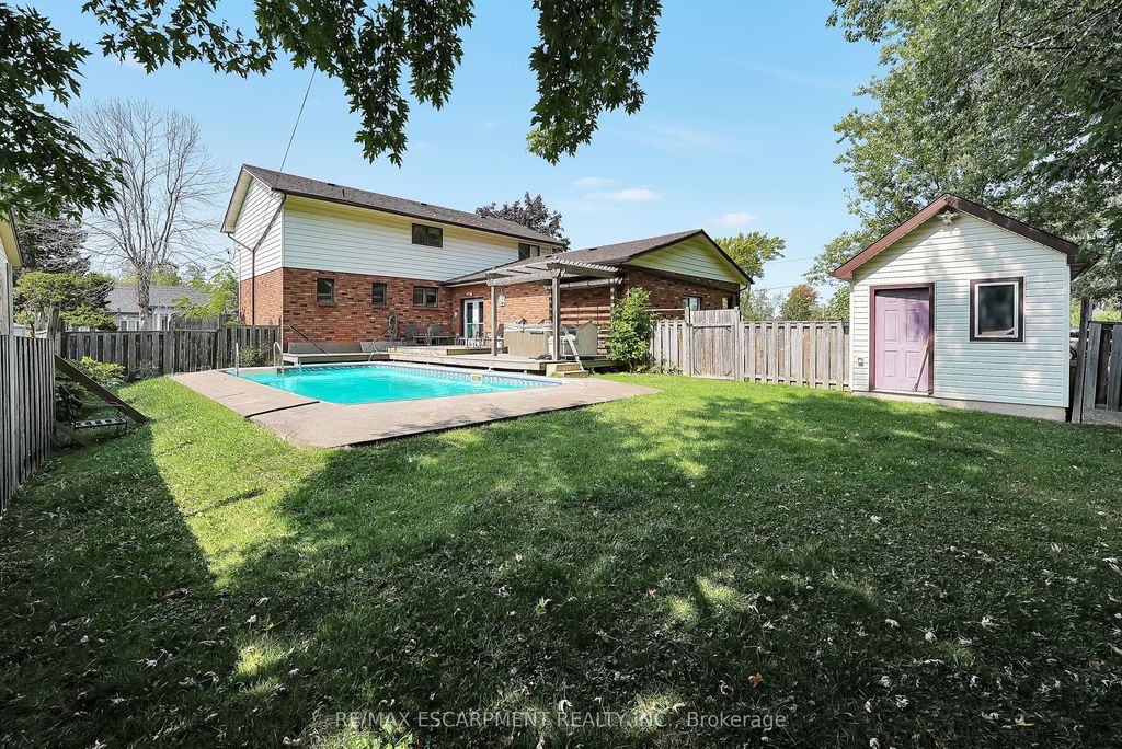 Photo of 570 Buffalo Road, Fort Erie, ON L2A 5G8 (MLS # X12397641)