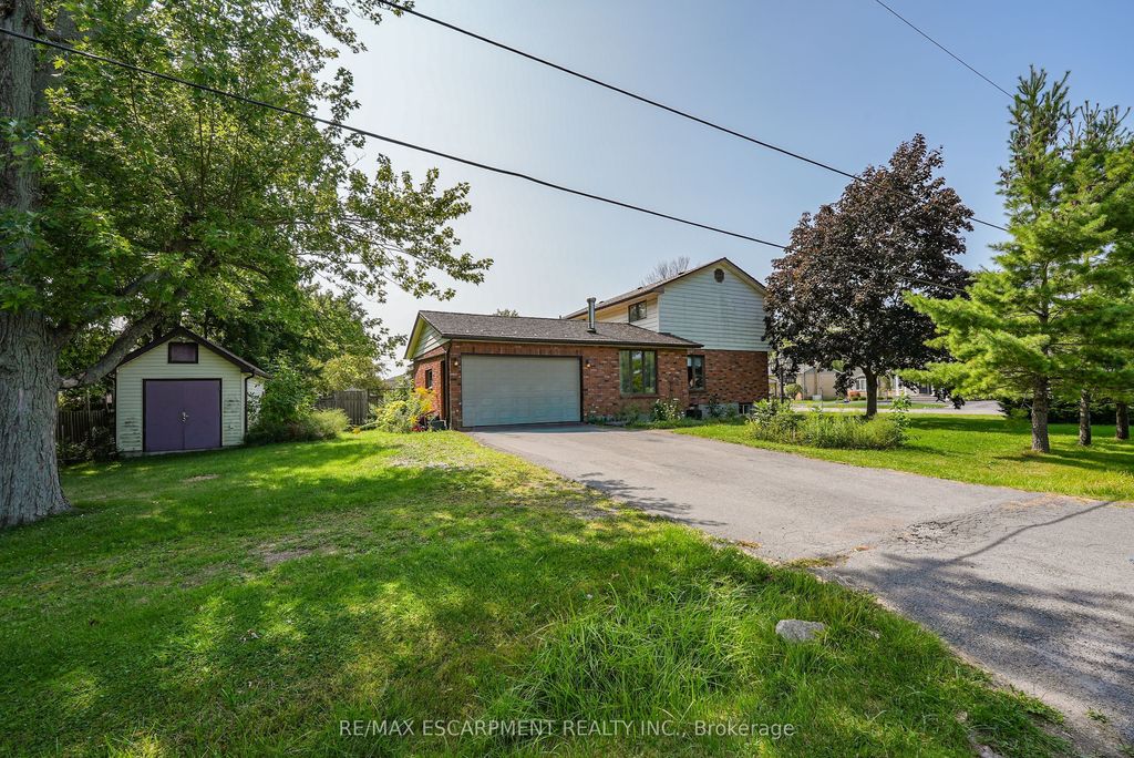 Photo of 570 Buffalo Road, Fort Erie, ON L2A 5G8 (MLS # X12397641)