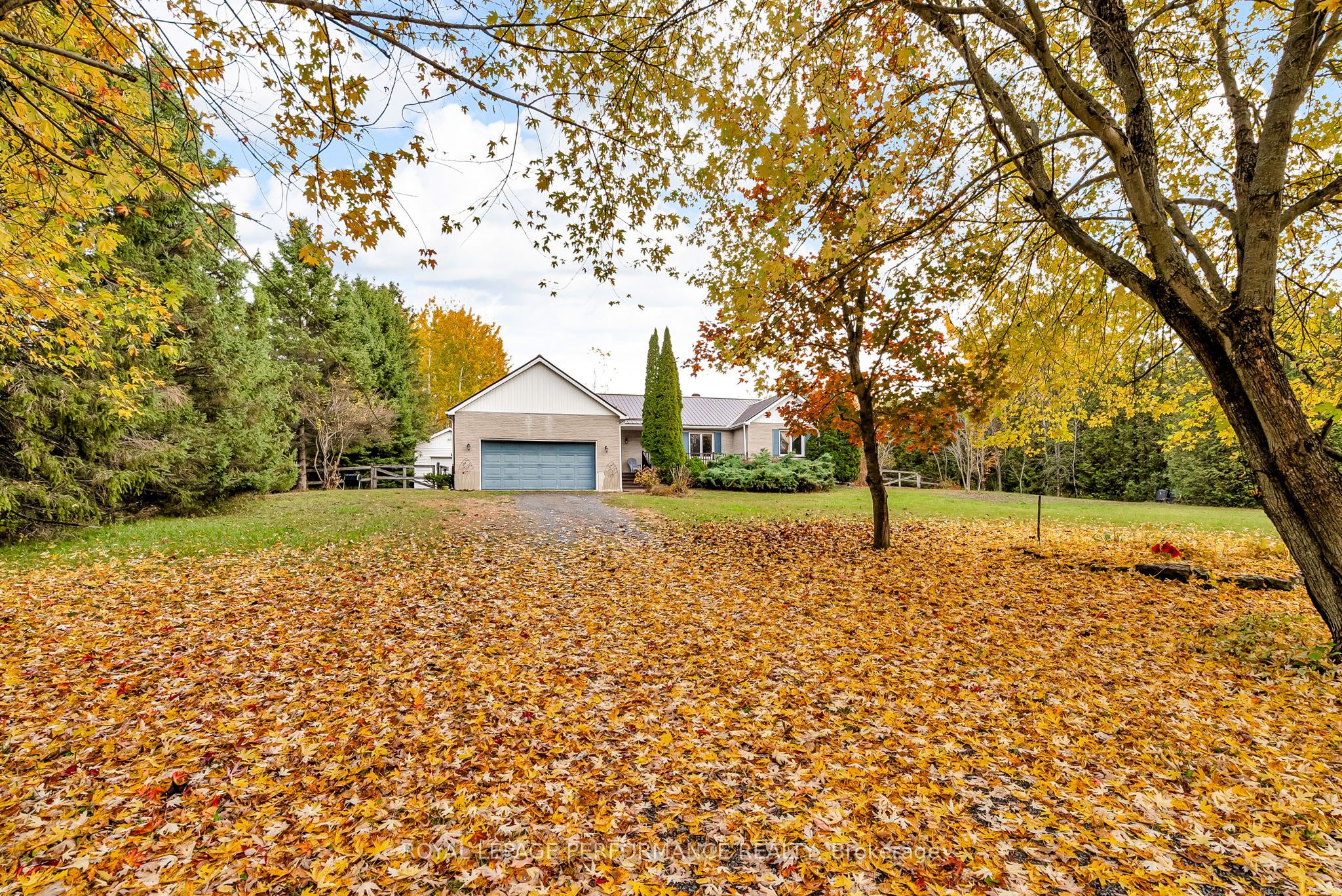 3781 Delorme Crescent