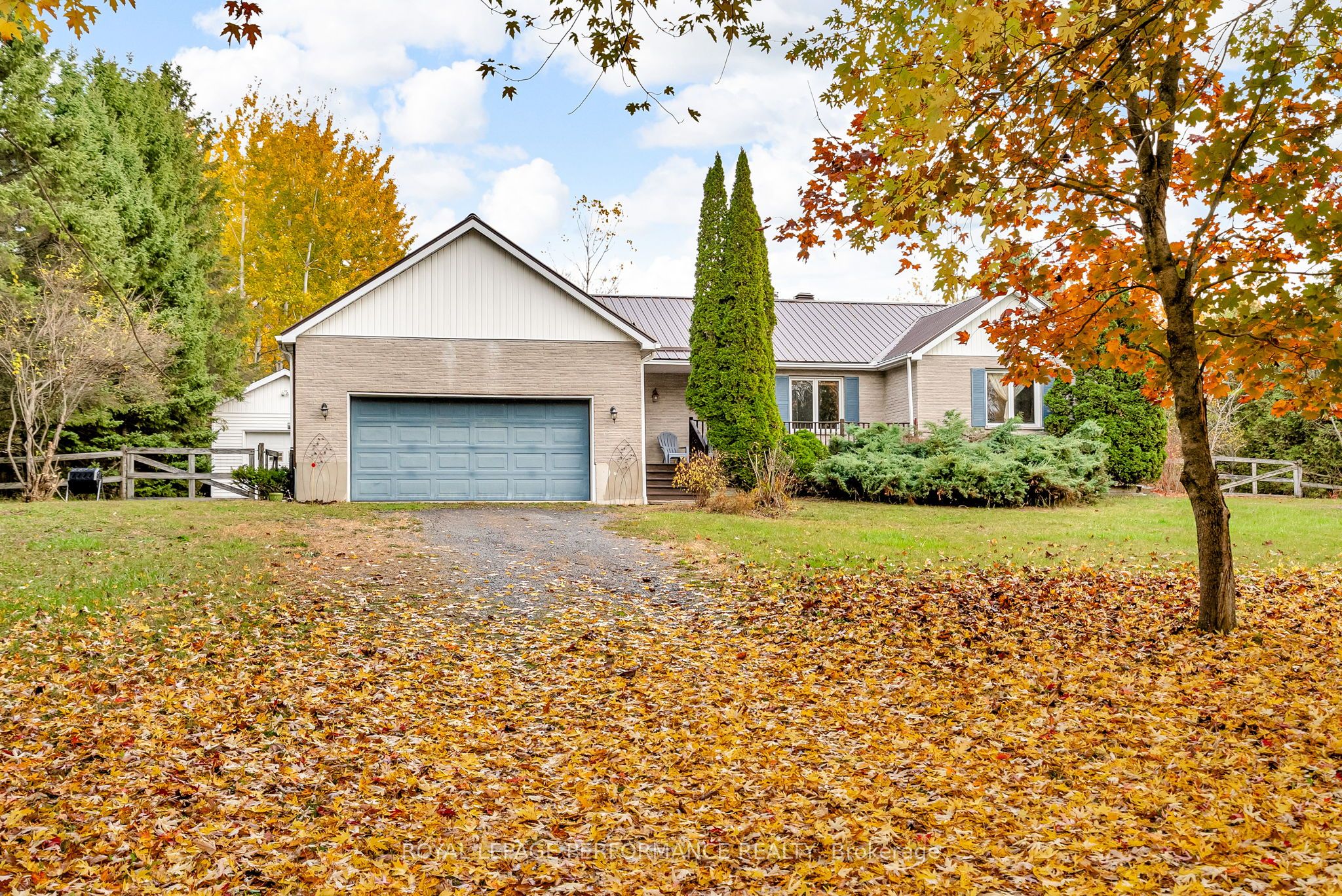 3781 Delorme Crescent