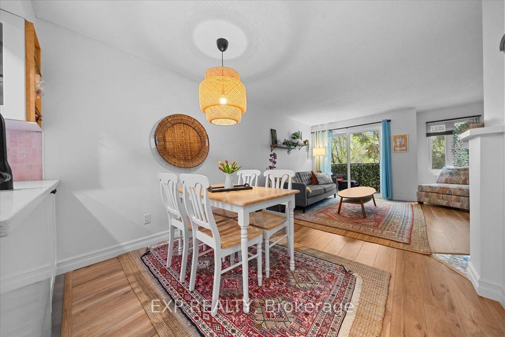 Photo of 49 Crispin Private, Manor Park - Cardinal Glen and Area, ON K1K 2T7 (MLS # X13149826)