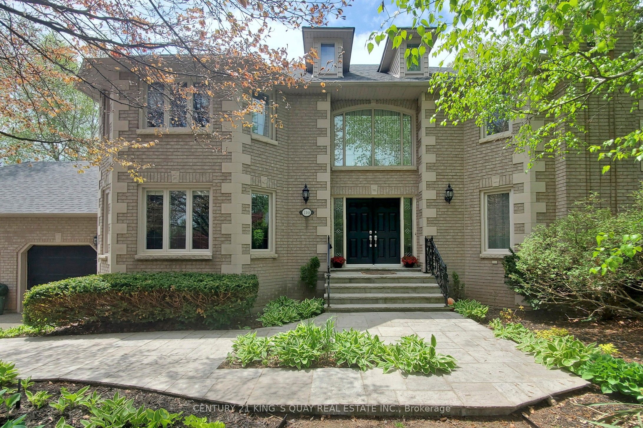 110 Crawford Crescent