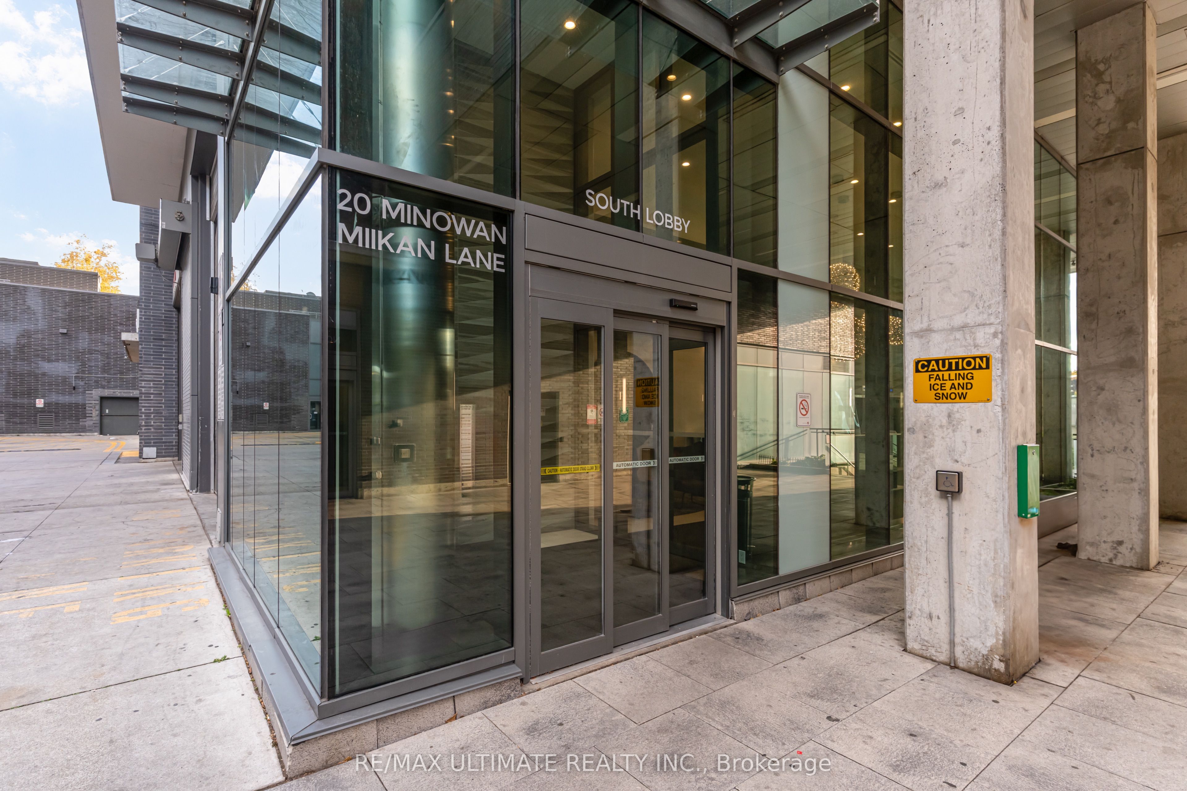 20 Minowan Miikan Lane 808