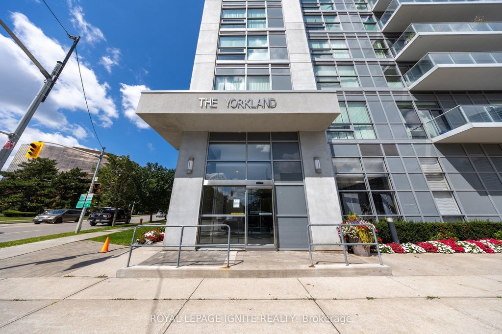 Photo of 275 Yorkland Road #610, Toronto, ON M2J 0A7 (MLS # C13715076)