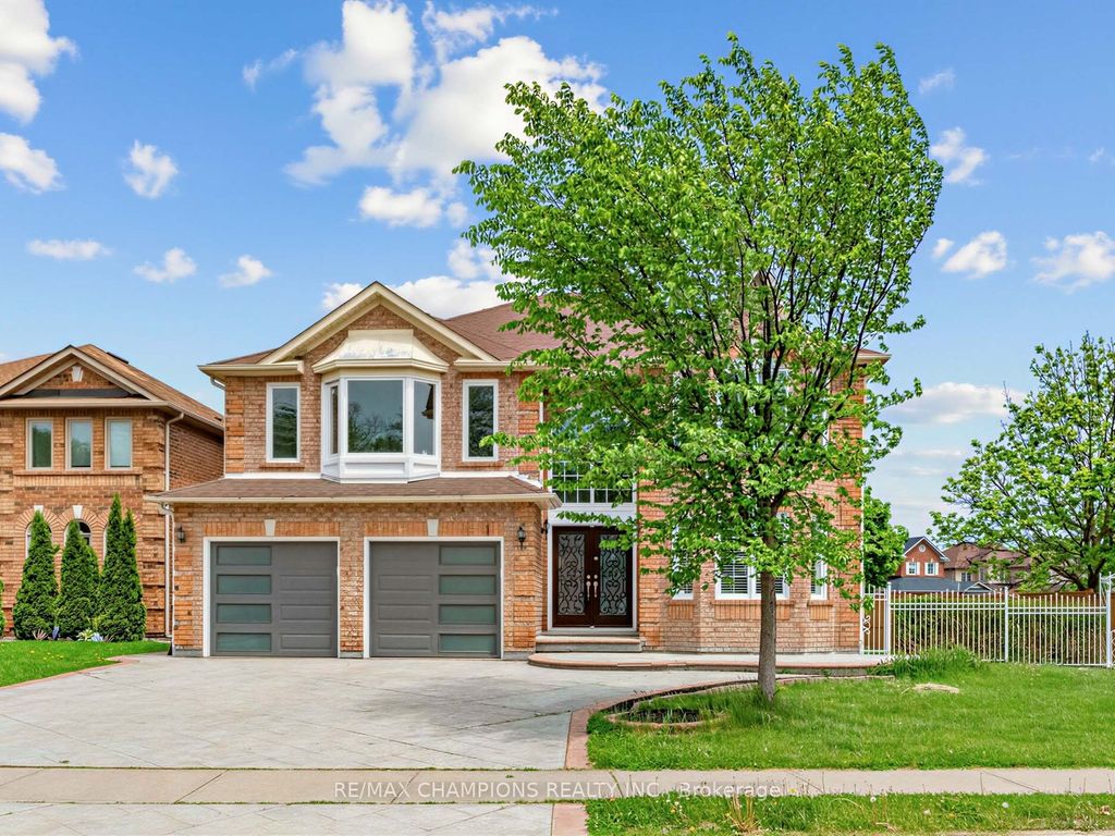 Photo of 1 Cluster Oak Place, Brampton, ON L6R 1V2 (MLS # W13172828)