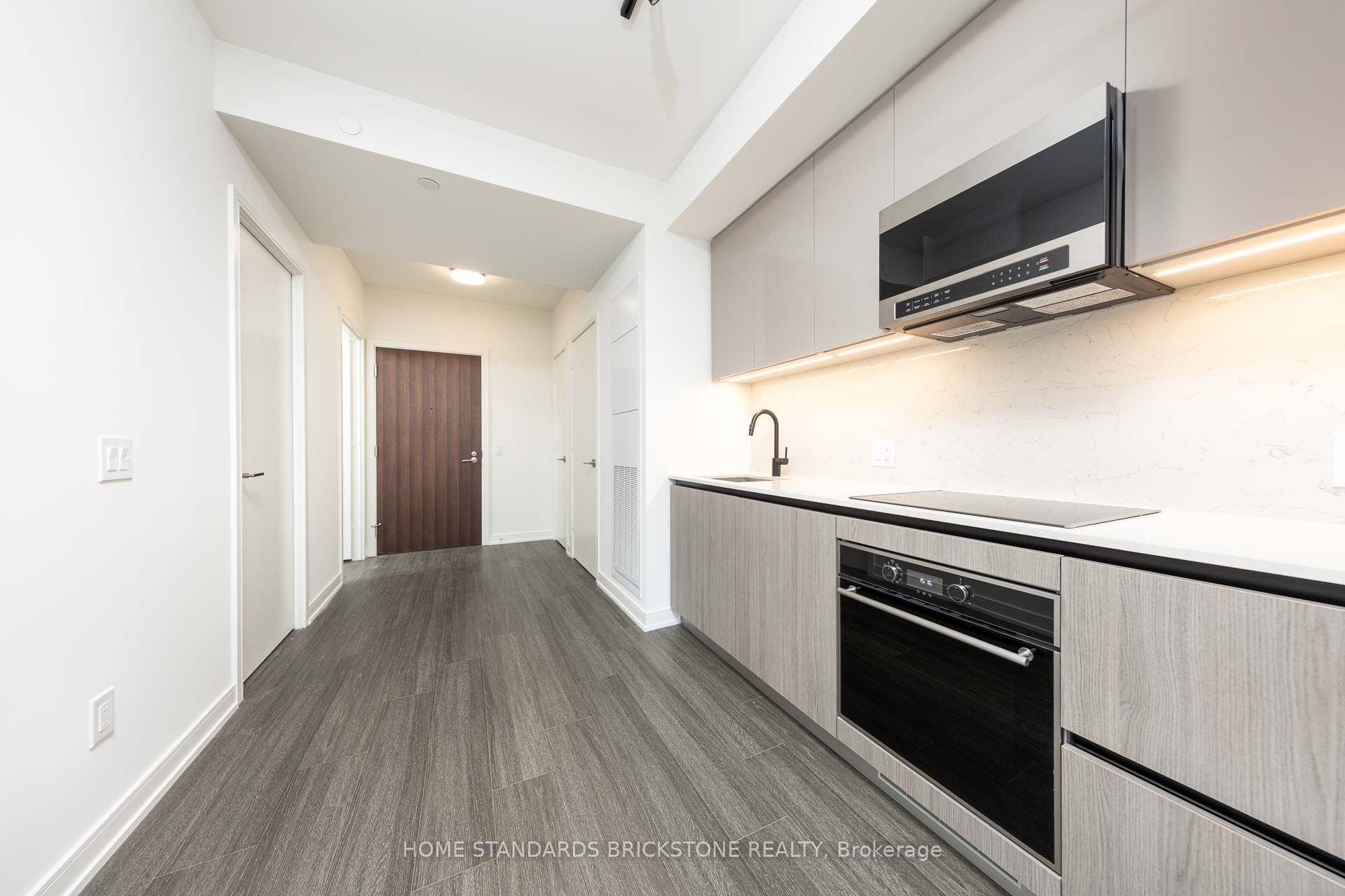 425 Front Street E 309