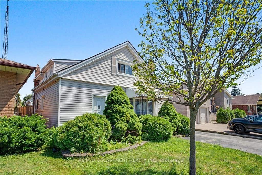 Photo of 485 Cochrane Road, Hamilton, ON L8K 3H2 (MLS # X13629078)