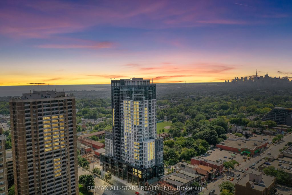 Photo of 286 Main Street #408, Toronto, ON M4C 0B3 (MLS # E13136460)