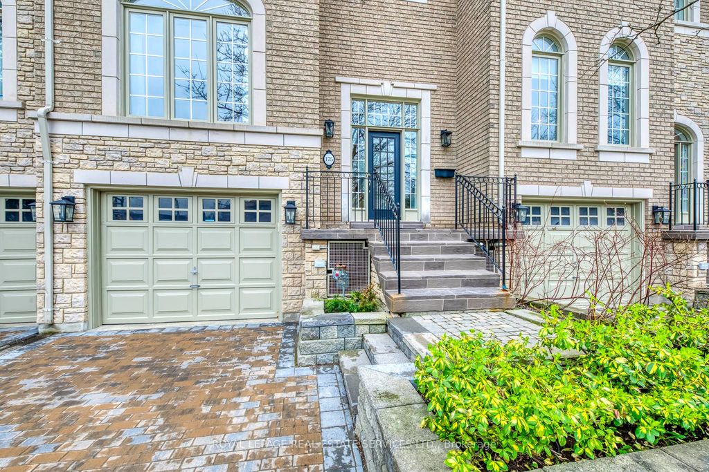 Photo of 175 La Rose Avenue, Toronto, ON M9P 1B5 (MLS # W13077748)
