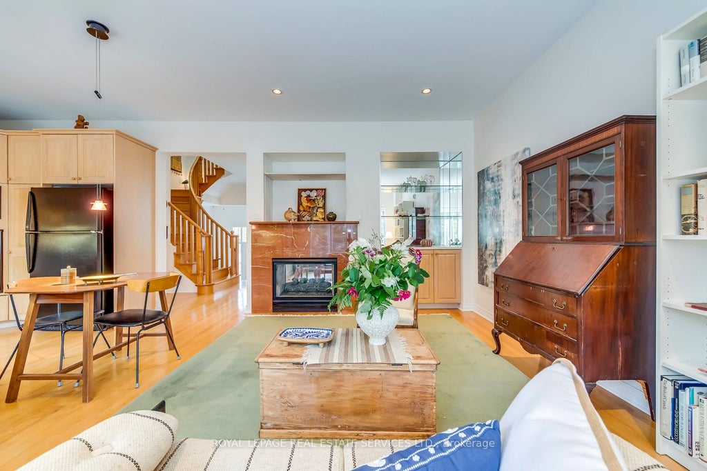 Photo of 175 La Rose Avenue, Toronto, ON M9P 3W1 (MLS # W13077748)