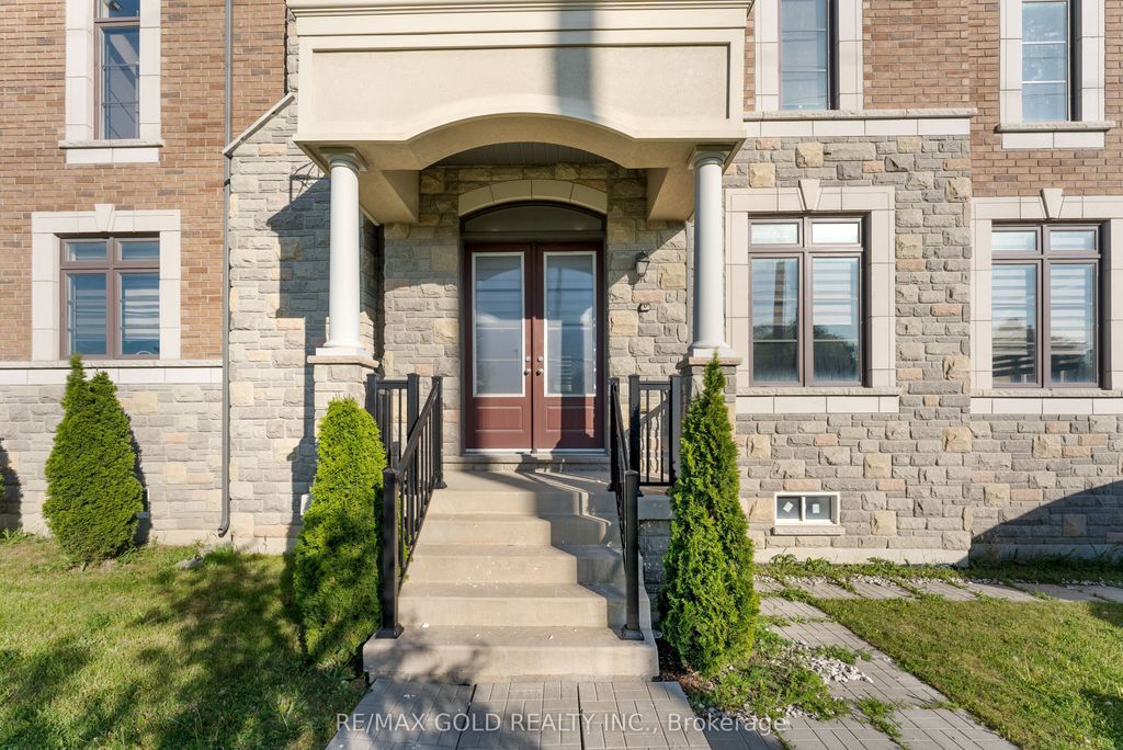 Photo of 97 Gordon Randle Drive, Brampton, ON L6P 4H6 (MLS # W13423580)