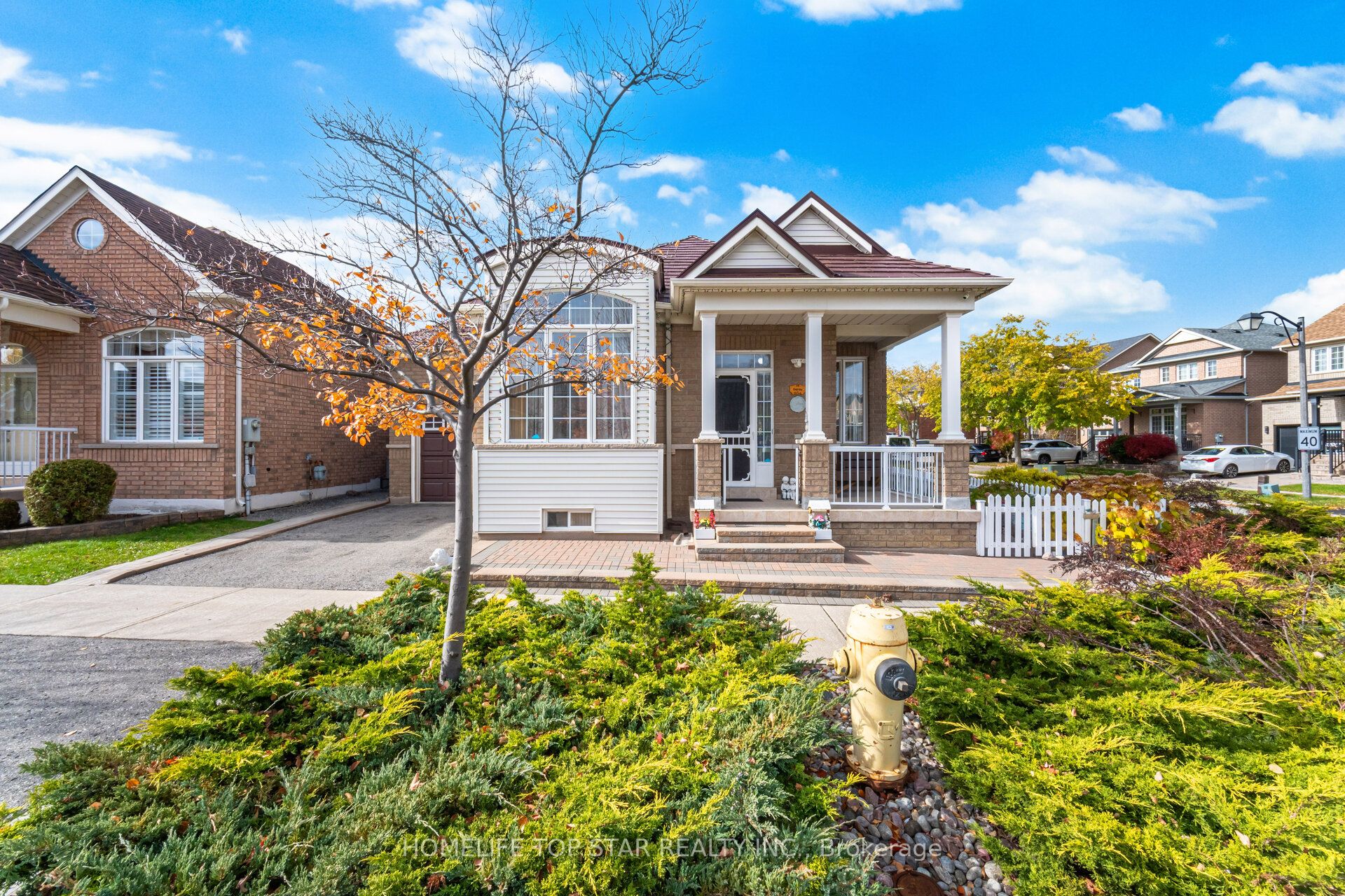 26 Delray Drive E