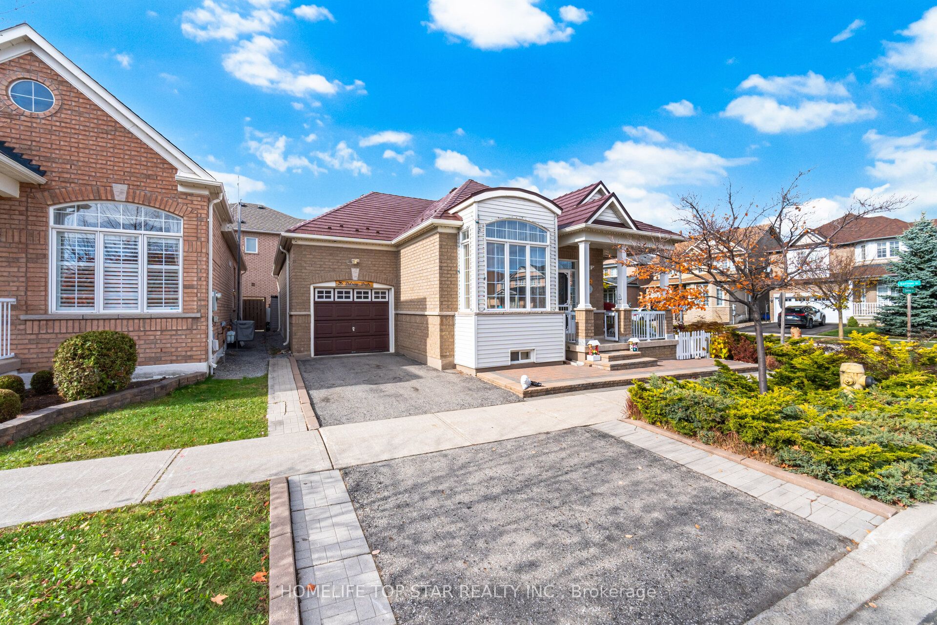 26 Delray Drive E