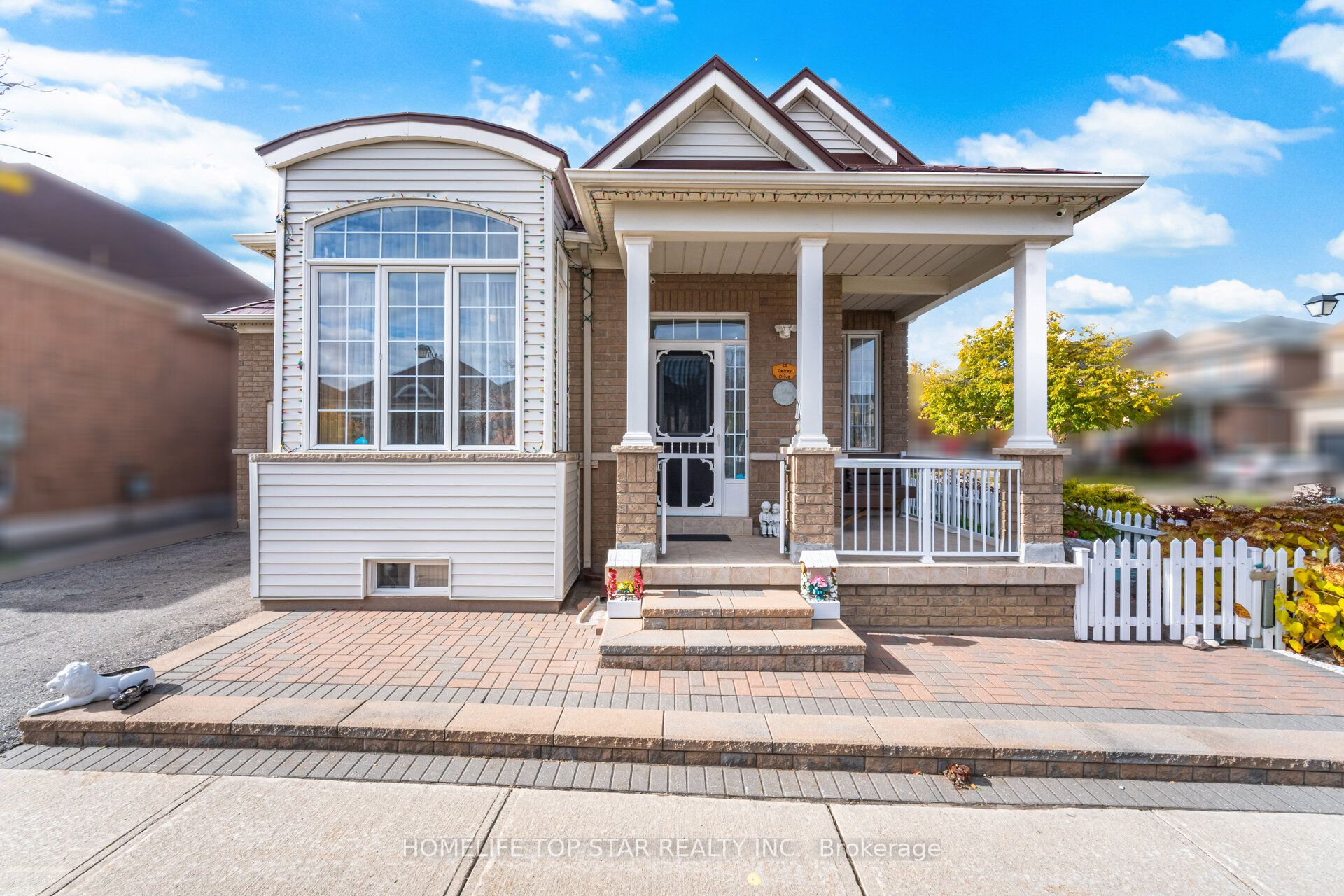 26 Delray Drive E