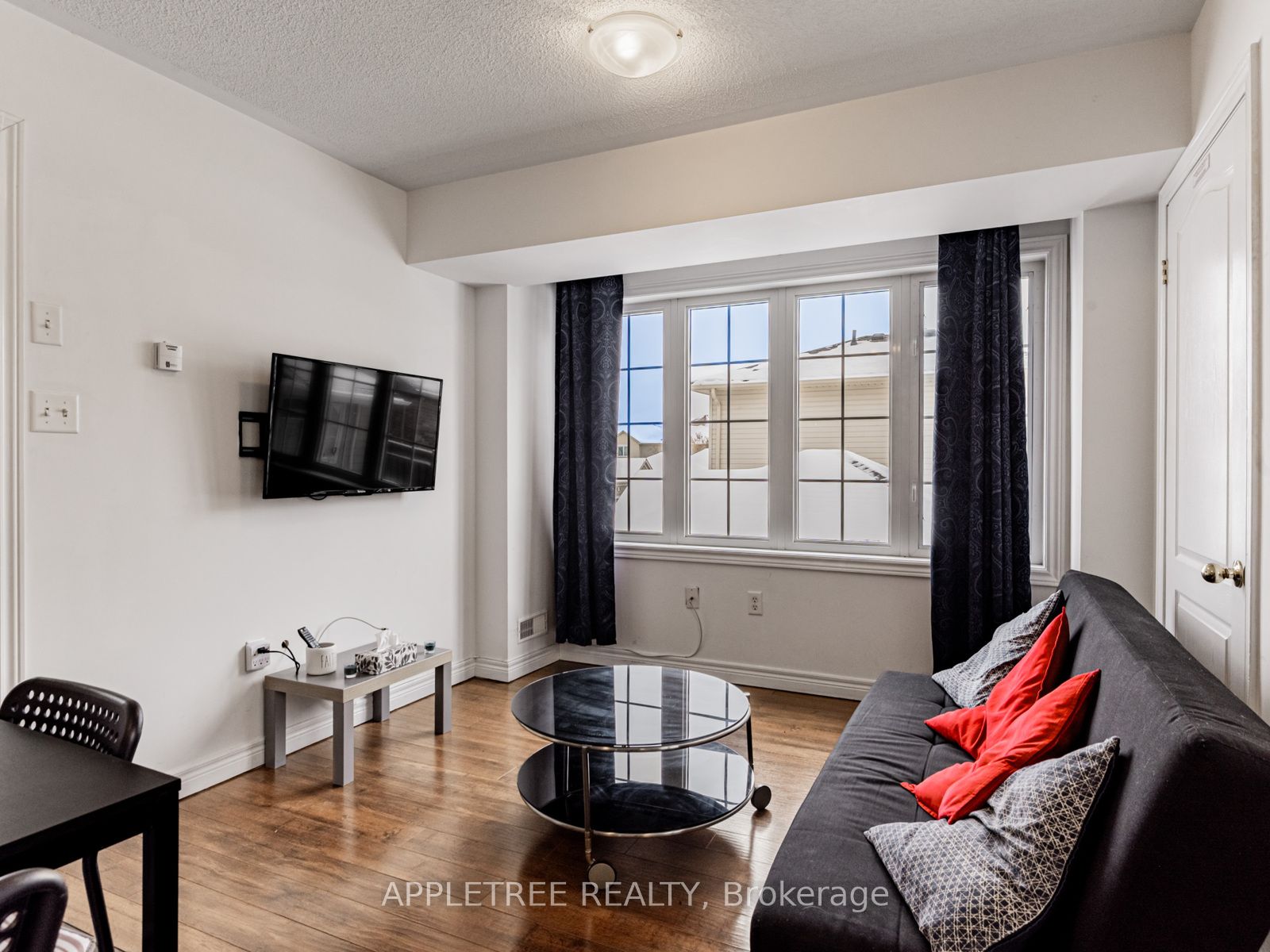 20 Rocking Horse Street Unit 2 (Coachhouse)