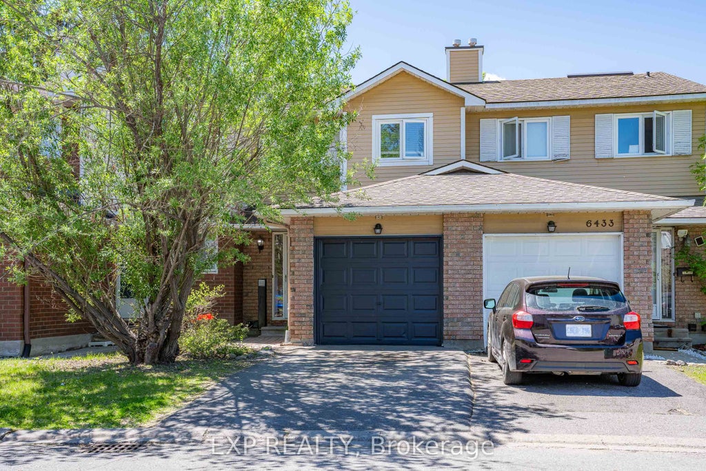 Photo of 6431 Timothy Court, Orleans - Convent Glen and Area, ON K1C 3E5 (MLS # X13583678)